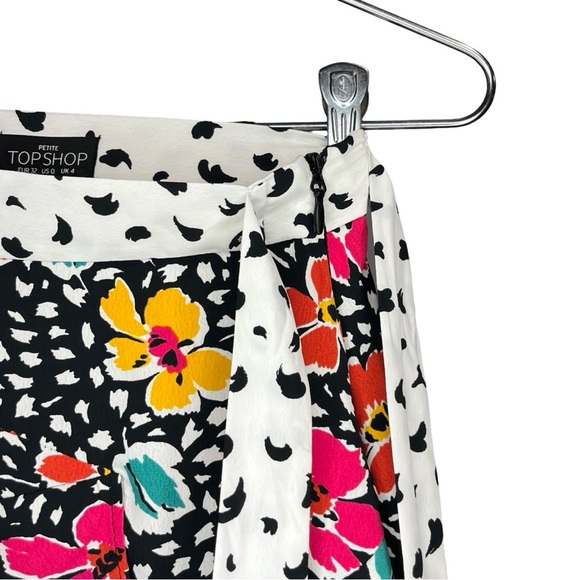 Topshop PETITE Floral Pleat Mini Skirt - Picture 5 of 6